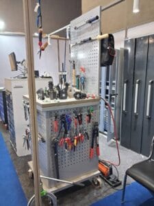 tool trolley manufacturer in india