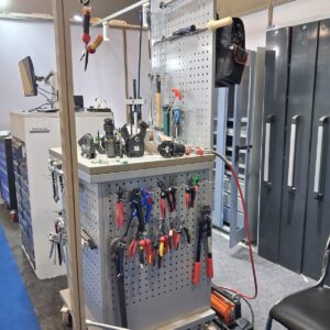 tool trolley manufacturer in india