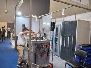 tool trolley manufacturer in india